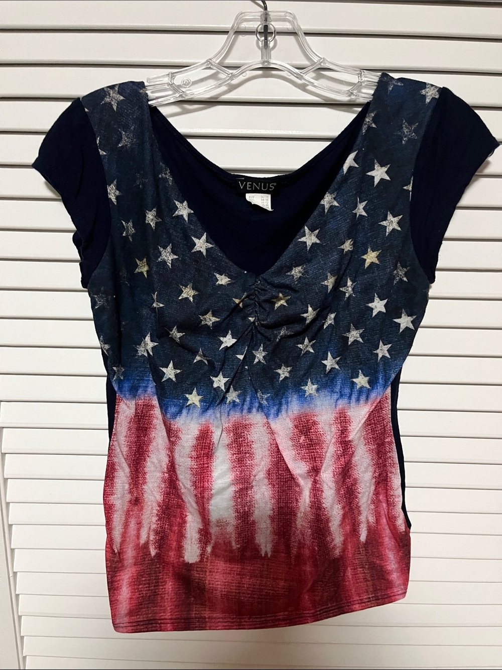 VENUS Red, White & Blue Star Stripe V-Neck Tee
